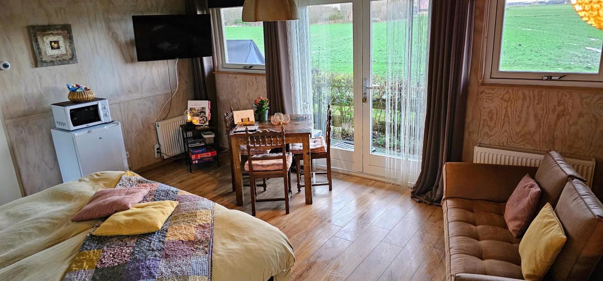 B&B Zusenzomer Oostwoud Dış mekan fotoğraf